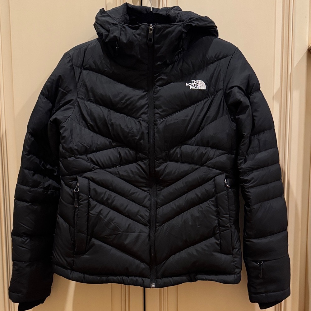 The North Face Black Women's Hooded Quilted Puffer Jacket
